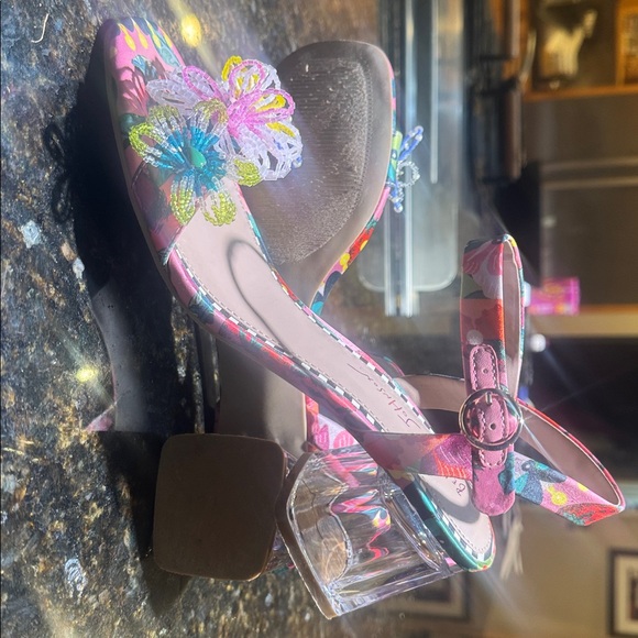 Betsy Johnson Cinthia Embellished Block-Heel Sandals Size 9.5 - Picture 4 of 6